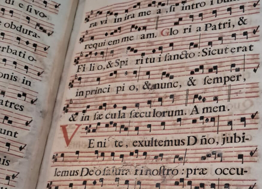 Una nuova luce sulla Biblioteca del Gesù: visita del direttore dell’Archivio di Stato di Avellino